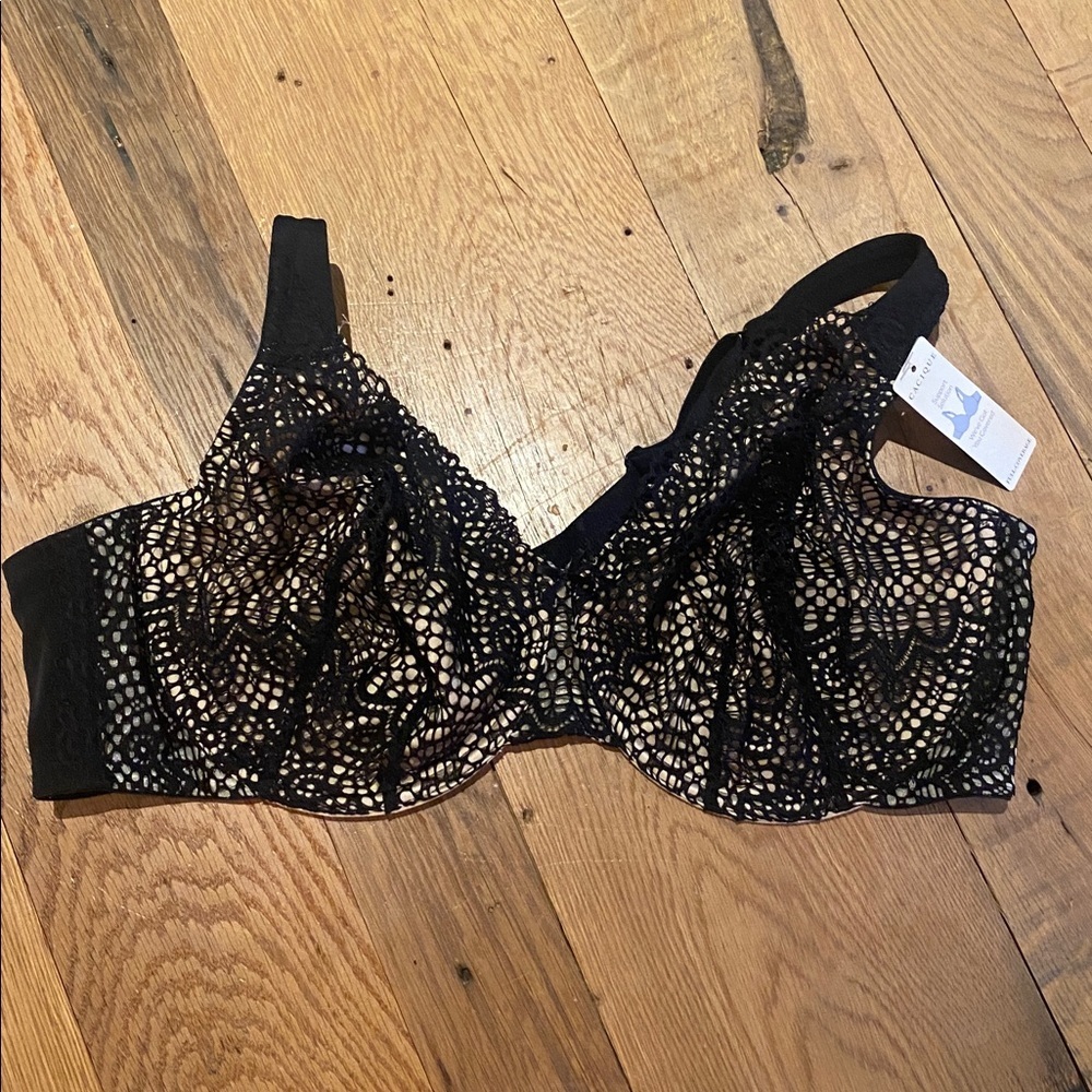 Cacique 46C NWT Full Coverage Modern Linear Black Lace Nude Bra